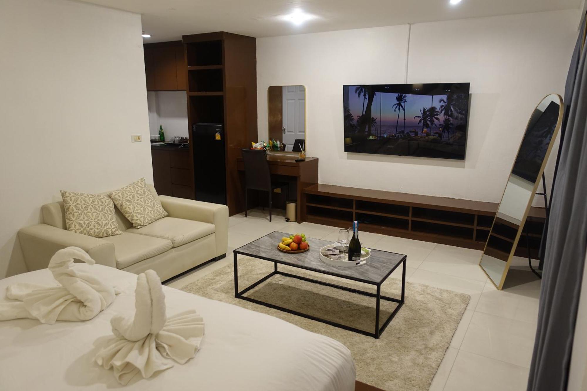 Sea Hills Resort Patong Exterior foto